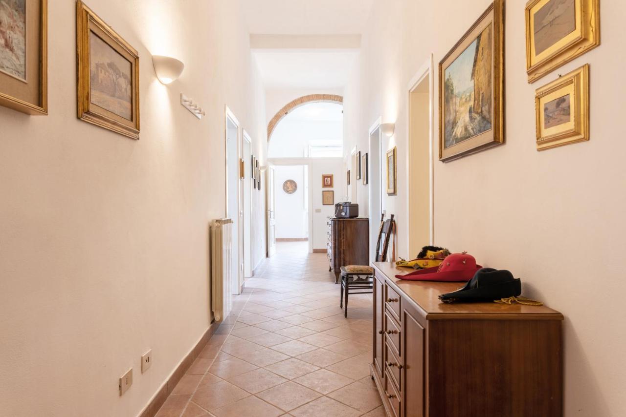 Borgo Stretto Bright Apartments بيزا المظهر الخارجي الصورة